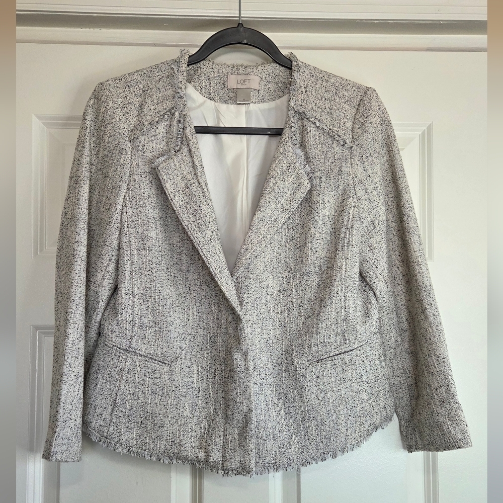 Loft Outlet White and Gray Tweed Jacket - Size 6